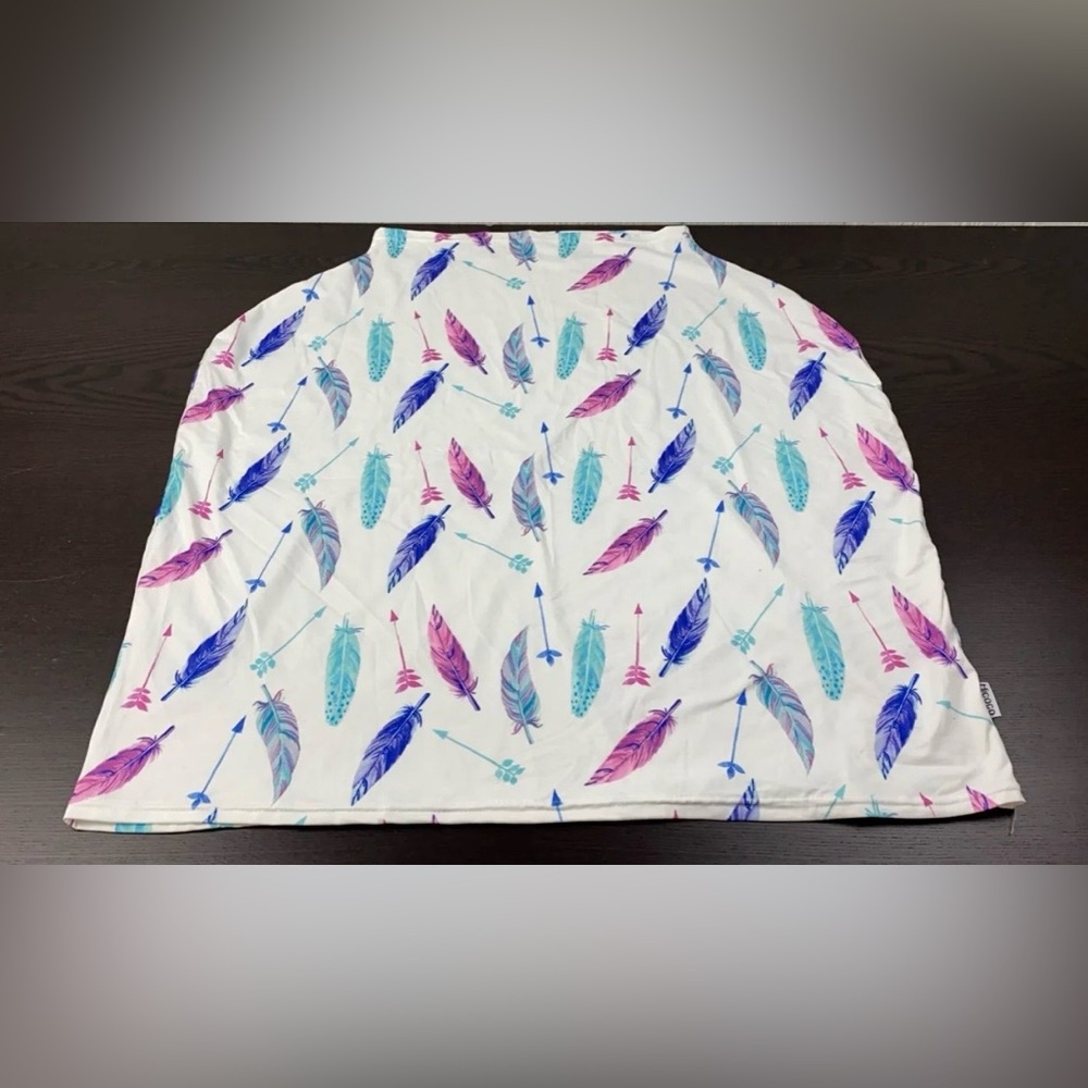 3/$15 Hicoco multi-use nursing cover,car seat canopy featuring a feather pattern